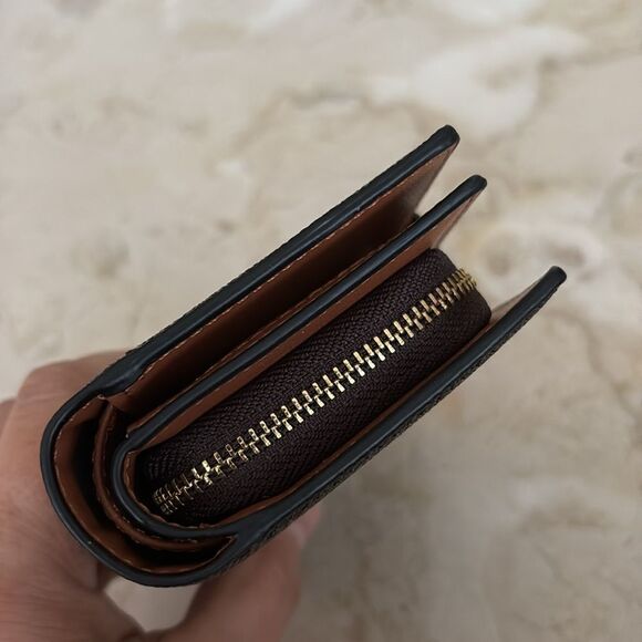 NEW! Foxer Amy Women PVC Material Fox Print Wallet - Picture 4 of 12